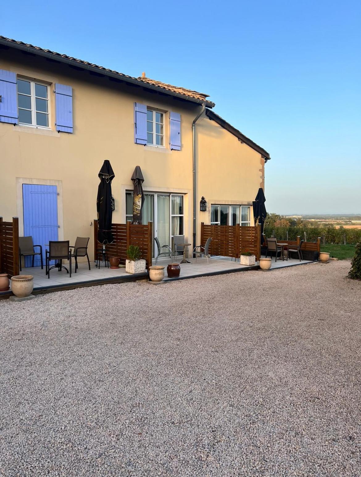 La Cote Des Blancs - Domaine Viticole & Maison D'Hotes Vinzelles Eksteriør bilde